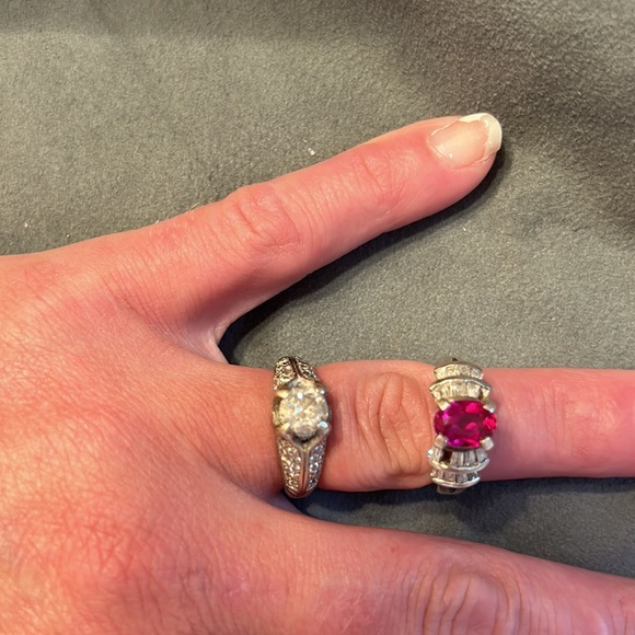 VINTAGE 825 THAI RUBY WHITE GOLDDIAMOND BAGUETTESRING Size 6.75